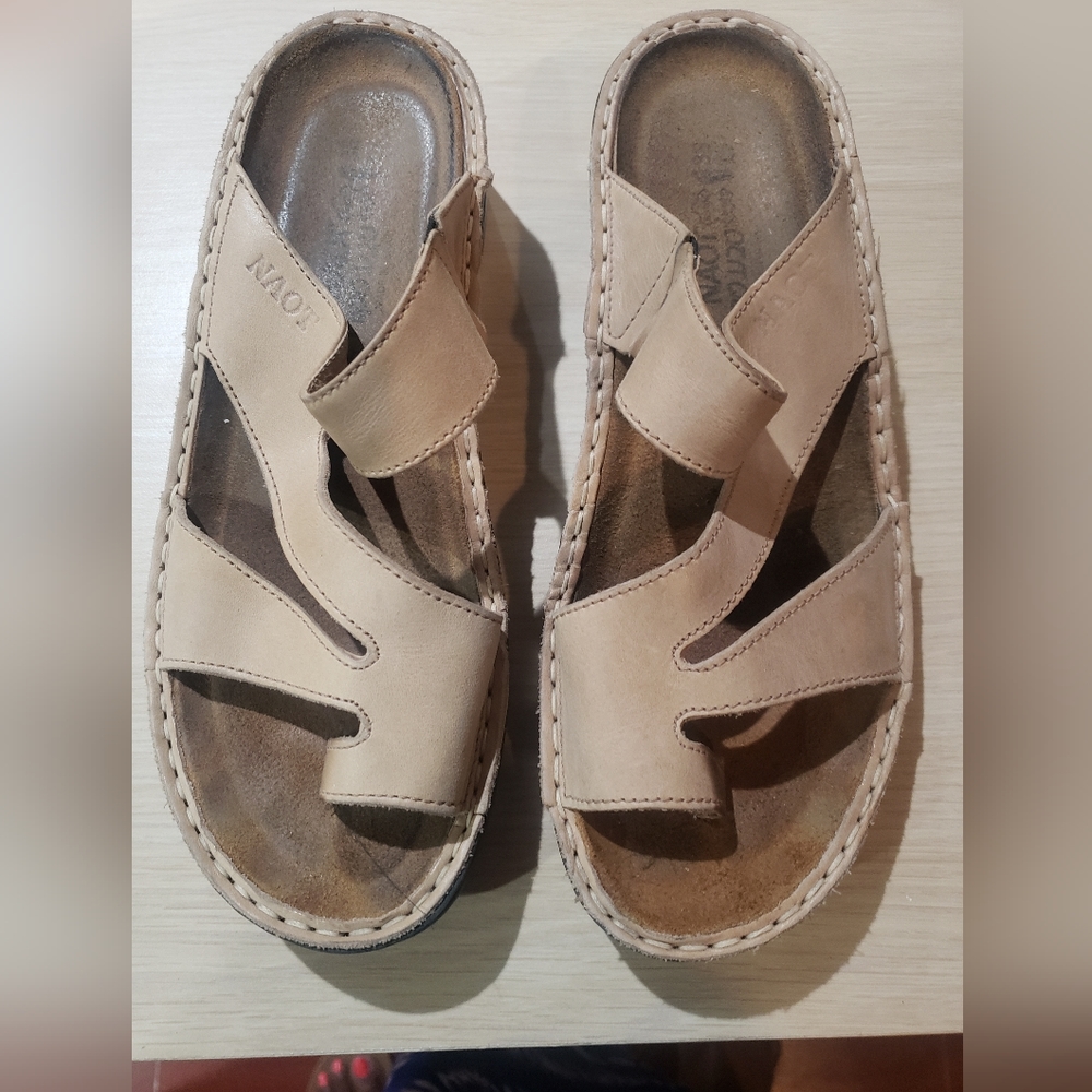 Kaki color slip on